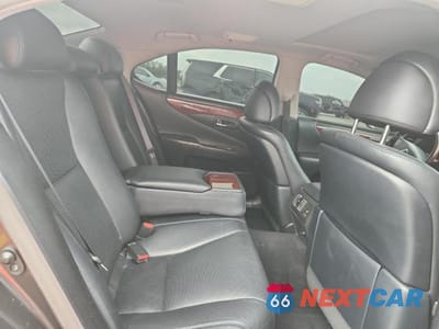 Zdjęcie 10 z 12 samochodu: 2008 LEXUS LS 460 VIN:JTHBL46F085068251 - miniatura