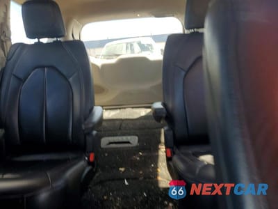 Zdjęcie 10 z 13 samochodu: 2018 CHRYSLER PACIFICA TOURING L PLUS VIN:2C4RC1EG2JR103048 - miniatura