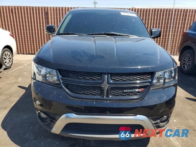 Piąte zdjęcie samochodu w środku: 2018 DODGE JOURNEY CROSSROAD VIN:3C4PDCGG6JT252069 - miniatura