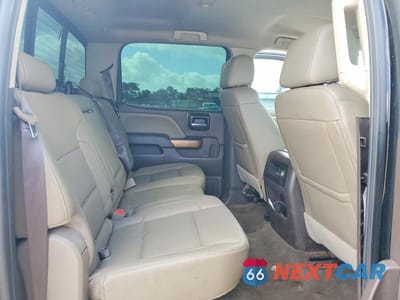 Zdjęcie 10 z 12 samochodu: 2018 CHEVROLET SILVERADO K1500 LTZ VIN:3GCUKSEC3JG118695 - miniatura