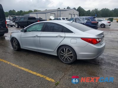 Drugie zdjęcie samochodu z przodu: 2011 HYUNDAI SONATA LIMITED VIN:5NPEC4AC9BH252686 - miniatura