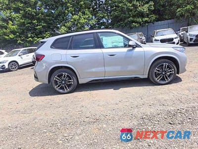 Zdjęcie 14 z 14 samochodu: 2026 BMW X1 XDRIVE28I VIN:WBX73EF01T5599818 - miniatura