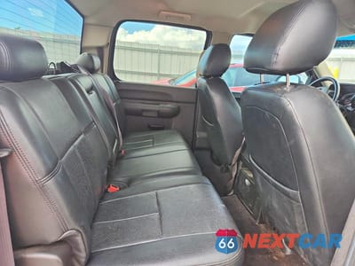 Zdjęcie 10 z 12 samochodu: 2011 GMC SIERRA K1500 SLE VIN:3GTP2VE3XBG325388 - miniatura