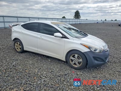 Czwarte zdjęcie samochodu z boku: 2015 HYUNDAI ELANTRA SE VIN:5NPDH4AE3FH569514 - miniatura