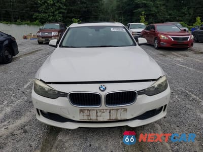 Piąte zdjęcie samochodu w środku: 2014 BMW 328 D VIN:WBA3D3C50EK156994 - miniatura