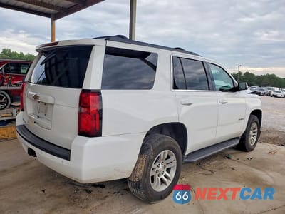 Trzecie zdjęcie samochodu z tyłu: 2019 CHEVROLET TAHOE K1500 LS VIN:1GNSKAKC6KR352571 - miniatura