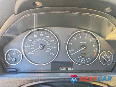 Zdjęcie 9 z 12 samochodu: 2014 BMW 320 I XDRIVE VIN:WBA3C3G58ENS67711 - miniatura