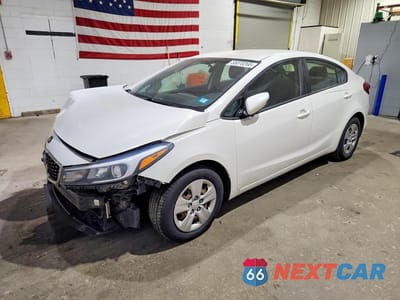2018 KIA FORTE LX 3KPFK4A79JE167442 - główne zdjęcie licytacji z USA - miniatura