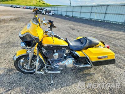 Trzecie zdjęcie samochodu z tyłu: 2012 HARLEY DAVIDSON FLHTCUSE7 CVO ULTRA CLASSIC ELECTRA GLIDE VIN:1HD1PR817CB951272 - miniatura