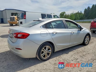 Trzecie zdjęcie samochodu z tyłu: 2016 CHEVROLET CRUZE LT VIN:1G1BE5SM5G7263568 - miniatura