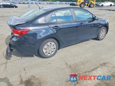 Trzecie zdjęcie samochodu z tyłu: 2020 KIA RIO S VIN:3KPA24AD4LE260792 - miniatura