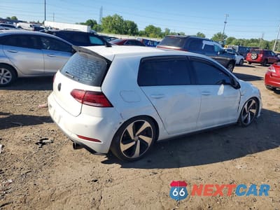 Trzecie zdjęcie samochodu z tyłu: 2018 VOLKSWAGEN GTI S VIN:3VW447AU2JM275848 - miniatura