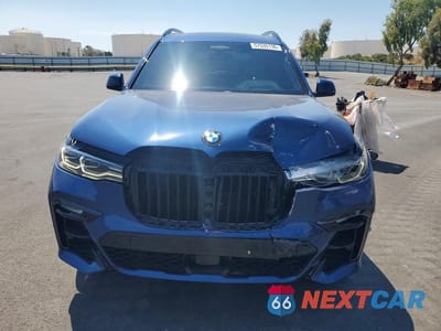 Piąte zdjęcie samochodu w środku: 2019 BMW X7 XDRIVE50I VIN:5UXCX4C56KLS37731 - miniatura
