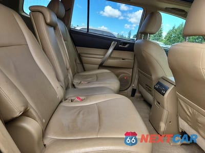 Zdjęcie 11 z 13 samochodu: 2008 TOYOTA HIGHLANDER SPORT VIN:JTEES43A882046571 - miniatura