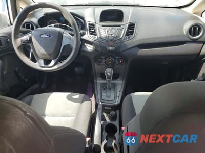 Zdjęcie 8 z 12 samochodu: 2016 FORD FIESTA S VIN:3FADP4AJ7GM103196 - miniatura