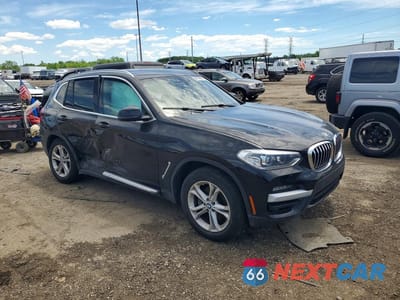 Czwarte zdjęcie samochodu z boku: 2021 BMW X3 XDRIVE30I VIN:5UXTY5C02M9G79464 - miniatura