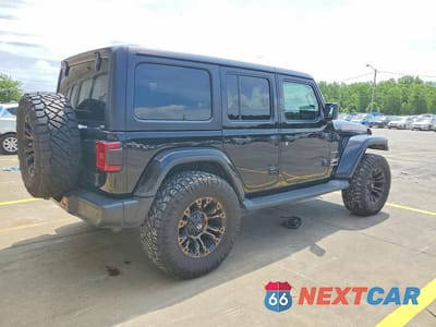 Trzecie zdjęcie samochodu z tyłu: 2020 JEEP WRANGLER UNLIMITED SAHARA VIN:1C4HJXEGXLW297701 - miniatura