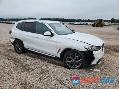Czwarte zdjęcie samochodu z boku: 2022 BMW X3 SDRIVE30I VIN:5UX43DP01N9L64807 - miniatura