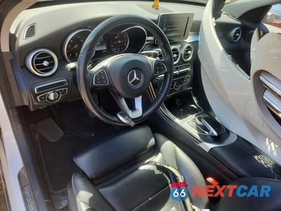 Zdjęcie 8 z 12 samochodu: 2016 MERCEDES-BENZ C 300 4MATIC VIN:WDDWF4KB6GR172866 - miniatura