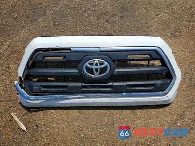 Zdjęcie 12 z 13 samochodu: 2017 TOYOTA TACOMA SR5 V6 VIN:5TFCZ5AN1HX085377 - miniatura