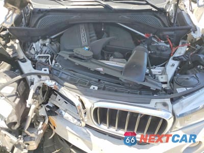 Zdjęcie 12 z 13 samochodu: 2014 BMW X5 XDRIVE35I VIN:5UXKR0C5XE0H21182 - miniatura
