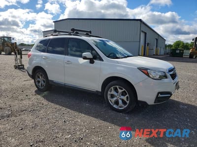 Czwarte zdjęcie samochodu z boku: 2017 SUBARU FORESTER 2.5I TOURING VIN:JF2SJATC1HH534561 - miniatura