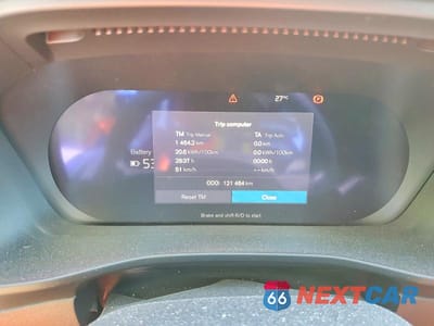 Zdjęcie 9 z 13 samochodu: 2023 VOLVO XC40 RECHARGE ULTIMATE VIN:YV4ED3UM2P2948713 - miniatura