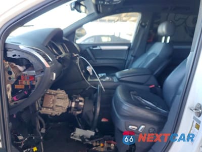 Zdjęcie 7 z 13 samochodu: 2015 AUDI Q7 PRESTIGE VIN:WA1DGAFE4FD018194 - miniatura