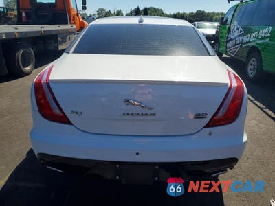 Zdjęcie 6 z 12 samochodu: 2019 JAGUAR XJ R - SPORT VIN:SAJWJ1CD2K8W19572 - miniatura