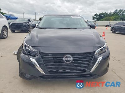 Piąte zdjęcie samochodu w środku: 2024 NISSAN SENTRA S VIN:3N1AB8BVXRY338839 - miniatura