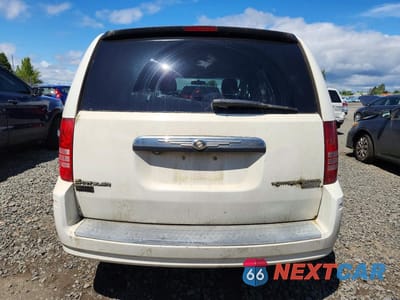 Zdjęcie 6 z 13 samochodu: 2010 CHRYSLER TOWN & COUNTRY LX VIN:2A4RR4DE1AR137850 - miniatura