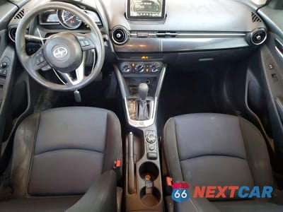Zdjęcie 8 z 12 samochodu: 2016 SCION IA BASE VIN:3MYDLBZV4GY131663 - miniatura