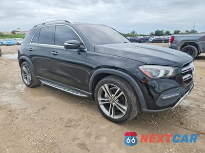 Czwarte zdjęcie samochodu z boku: 2020 MERCEDES-BENZ GLE 350 VIN:4JGFB4JE9LA103336 - miniatura