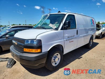 2025 CHEVROLET EXPRESS G2500 1GCWGAFP1S1280718 - główne zdjęcie licytacji z USA - miniatura
