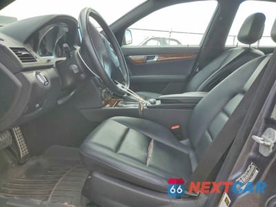 Zdjęcie 7 z 12 samochodu: 2009 MERCEDES-BENZ C 300 4MATIC VIN:WDDGF81X99R061501 - miniatura