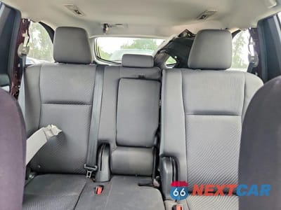 Zdjęcie 10 z 14 samochodu: 2016 TOYOTA HIGHLANDER LE VIN:5TDZKRFH5GS174348 - miniatura