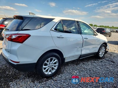 Trzecie zdjęcie samochodu z tyłu: 2018 CHEVROLET EQUINOX LT VIN:2GNAXJEV7J6290019 - miniatura