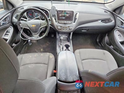 Zdjęcie 8 z 12 samochodu: 2018 CHEVROLET MALIBU LT VIN:1G1ZD5ST4JF250672 - miniatura