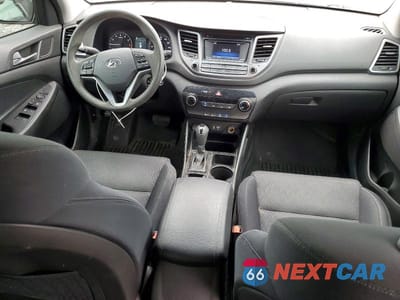 Zdjęcie 8 z 13 samochodu: 2017 HYUNDAI TUCSON SE VIN:KM8J23A40HU254678 - miniatura