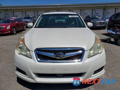 Piąte zdjęcie samochodu w środku: 2011 SUBARU LEGACY 2.5I PREMIUM VIN:4S3BMCB63B3243657 - miniatura