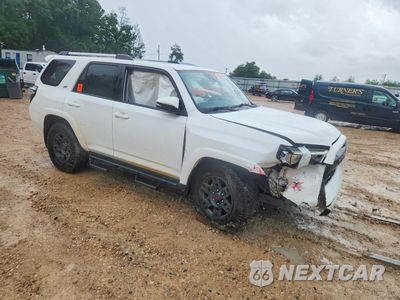 Czwarte zdjęcie samochodu z boku: 2020 TOYOTA 4RUNNER SR5 PREMIUM VIN:JTEBU5JR9L5825190 - miniatura