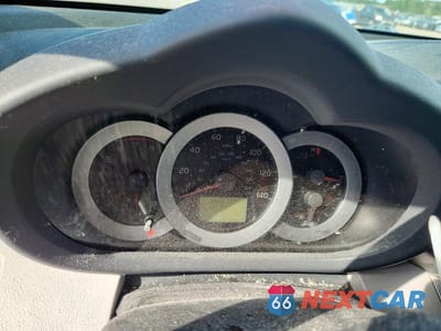 Zdjęcie 9 z 13 samochodu: 2007 TOYOTA RAV4 BASE VIN:JTMBD33V575074663 - miniatura