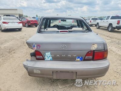 Zdjęcie 6 z 12 samochodu: 1996 TOYOTA CAMRY LE VIN:4T1BG12K2TU773358 - miniatura