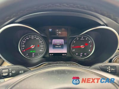 Zdjęcie 7 z 10 samochodu: 2017 MERCEDES-BENZ GLC 300 VIN:WDC0G4JB0HF134965 - miniatura