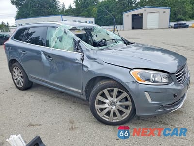 Czwarte zdjęcie samochodu z boku: 2017 VOLVO XC60 T6 INSCRIPTION VIN:YV449MRU6H2212841 - miniatura
