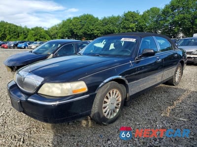 2004 LINCOLN TOWN CAR EXECUTIVE 1LNHM81W14Y660527 - główne zdjęcie licytacji z USA - miniatura
