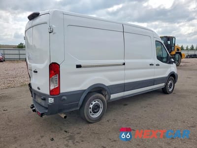 Trzecie zdjęcie samochodu z tyłu: 2024 FORD TRANSIT T-250 VIN:1FTBR1C85RKB60544 - miniatura