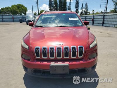 Piąte zdjęcie samochodu w środku: 2016 JEEP CHEROKEE LATITUDE VIN:1C4PJMCSXGW348489 - miniatura
