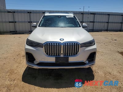 Piąte zdjęcie samochodu w środku: 2020 BMW X7 XDRIVE40I VIN:5UXCW2C02L9A01929 - miniatura