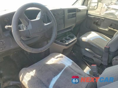 Zdjęcie 8 z 13 samochodu: 2003 CHEVROLET EXPRESS G3500 VIN:1GCHG39U231158540 - miniatura